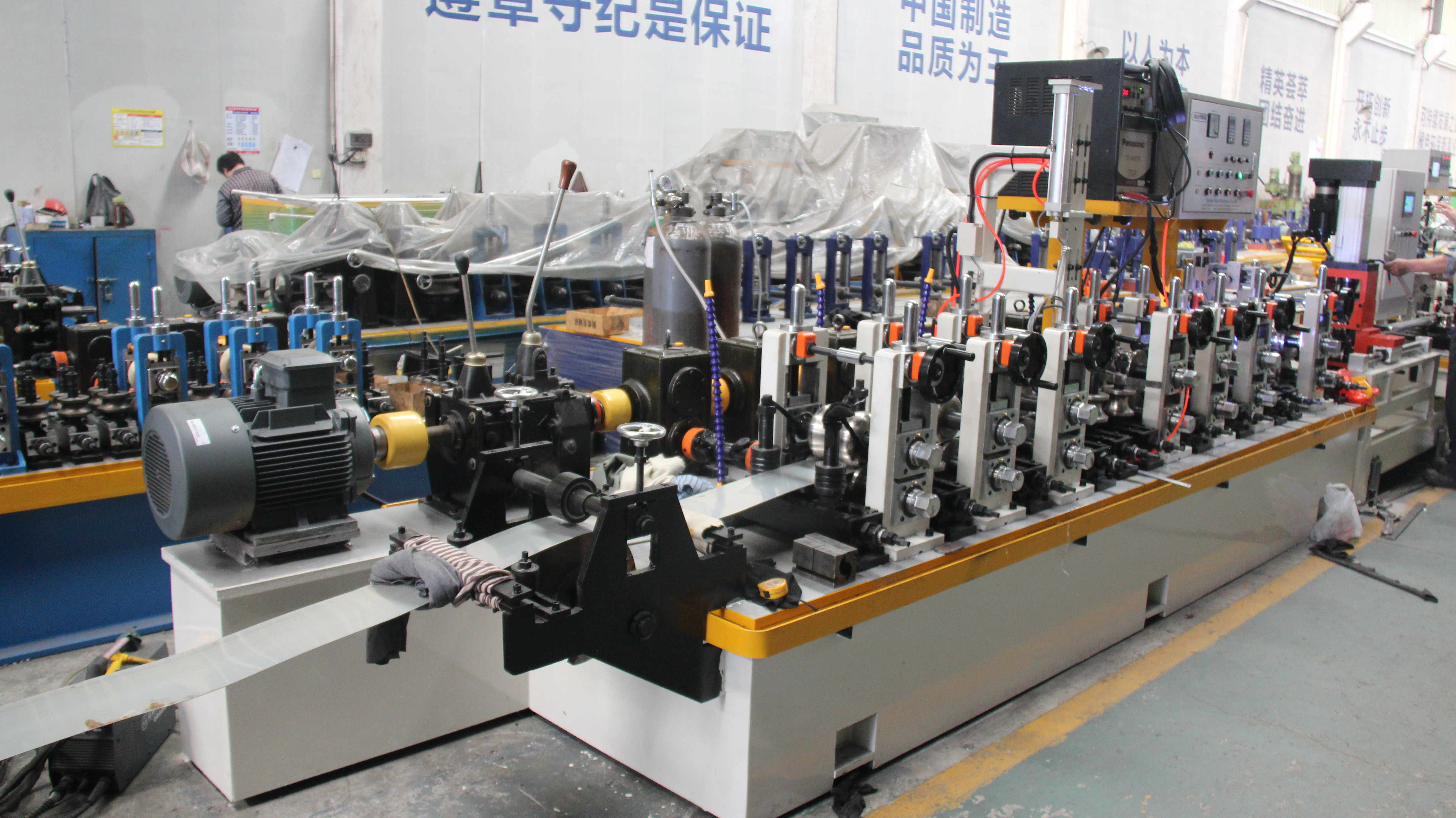 中牌不銹鋼制管機(jī)操作使用教程(圖1)